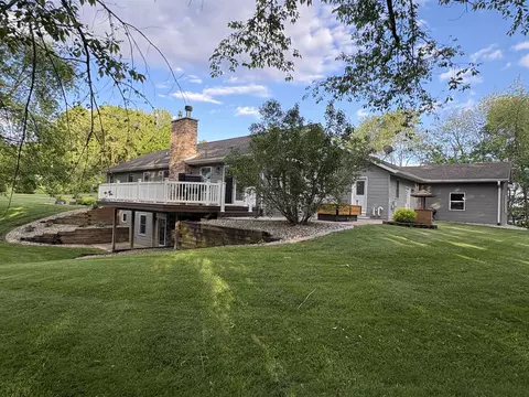 n692 Schoepp Road, Lodi, WI 53555