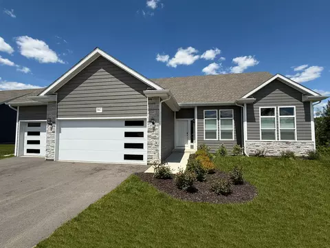 941 Colt Dr, Belleville, WI 53508