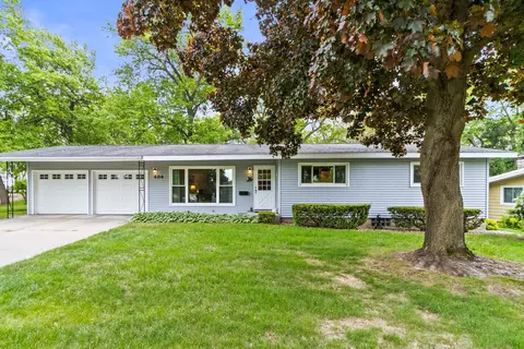 404 W Albert St, Portage, WI 53901