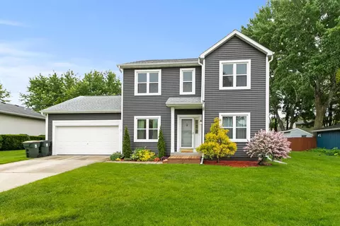 1083 Tara Dr, Sun Prairie, WI 53590