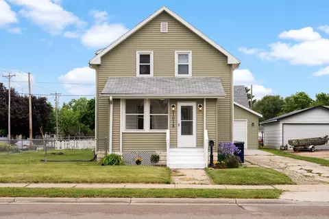 1018 W State St, Janesville, WI 53546