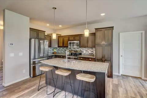 392 Steeple Point Way, Verona, WI 53593