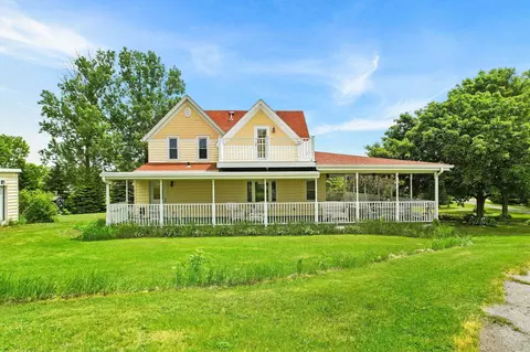 5877 Whippoorwill Rd, Cross Plains, WI 53528
