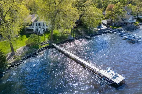 1834 Camelot Dr, Madison, WI 53705