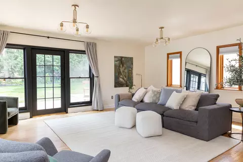 2707 Mason St, Madison, WI 53705