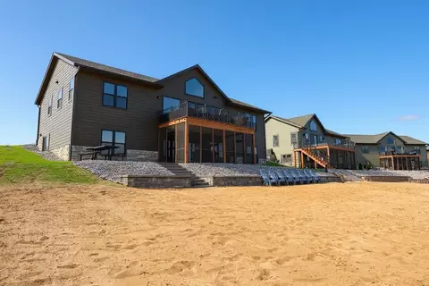 W5828 37th Street, New Lisbon, WI 53950
