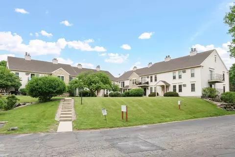 6726 Park Ridge Dr #C, Madison, WI 53719