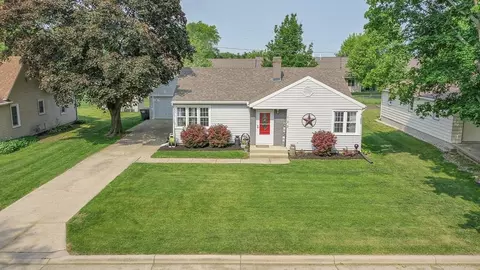123 S Maple St, Orfordville, WI 53576