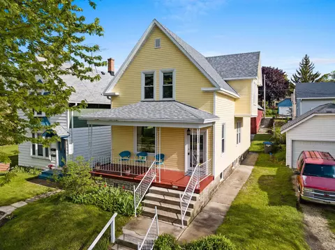 1108 Ontario Ave, Sheboygan, WI 53081