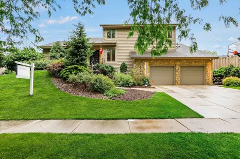 6345 Briarcliff Ln, Middleton, WI 53562
