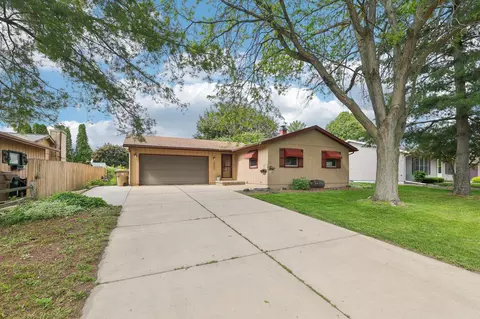 5606 E Buckeye Rd, Madison, WI 53716