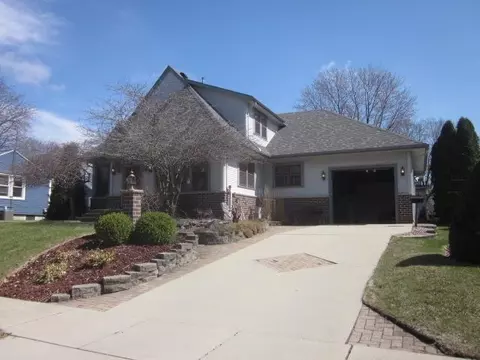 228 S Fischer Ave, Jefferson, WI 53549