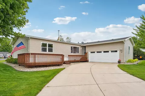 5441 Kalesey Ct #91, Waunakee, WI 53597