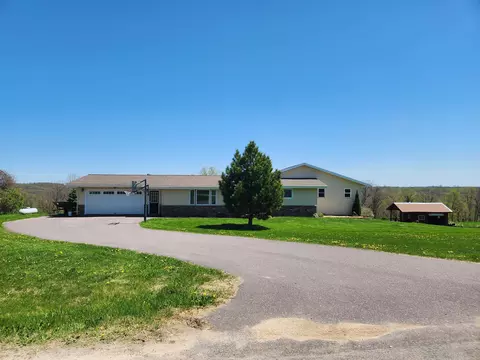 s1508 Sand Hill Road, La Farge, WI 54639