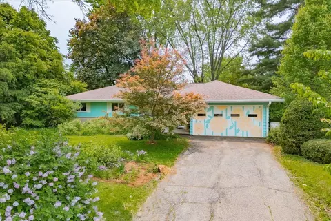 5501 Raymond Rd, Madison, WI 53711