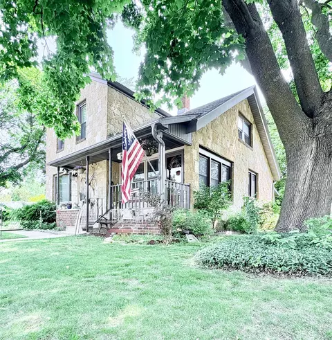 410 Washington St, Sauk City, WI 53583