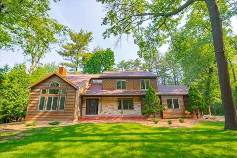 1810 Thorstrand Rd, Madison, WI 53705
