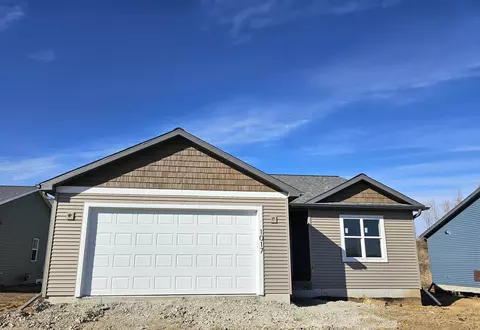 1037 Karsten Dr, Horicon, WI 53032