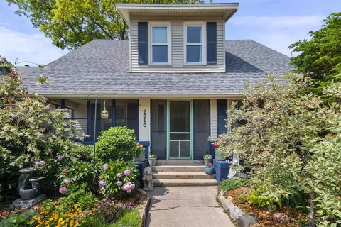 2410 Center Ave, Madison, WI 53704