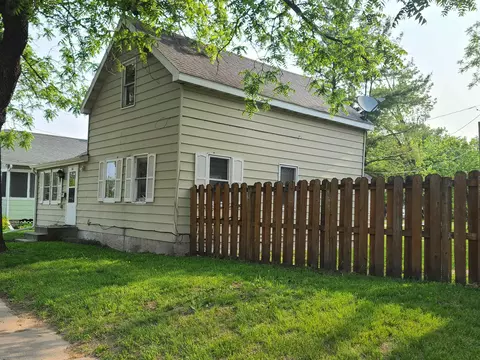 210 N Union St, Mauston, WI 53948