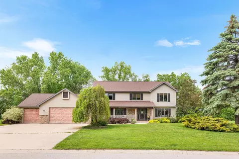 1288 Whippletree Ln, Neenah, WI 54956