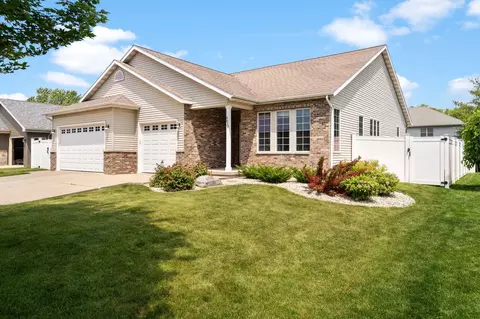 4017 Sandhill Dr, Janesville, WI 53546
