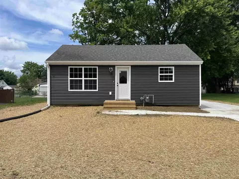 524 Charles St, Reedsburg, WI 53959