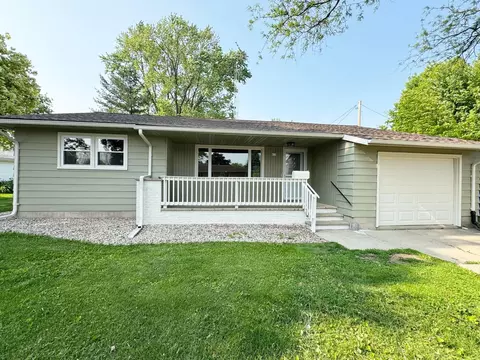 419 Tamarack St, Randolph, WI 53956