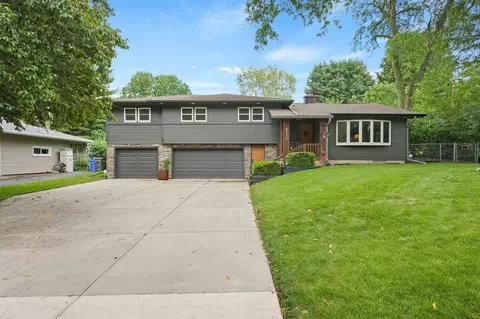 6210 Winnequah Rd, Monona, WI 53716