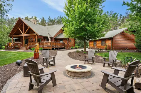 w6034 North Lake Drive, New Lisbon, WI 53950
