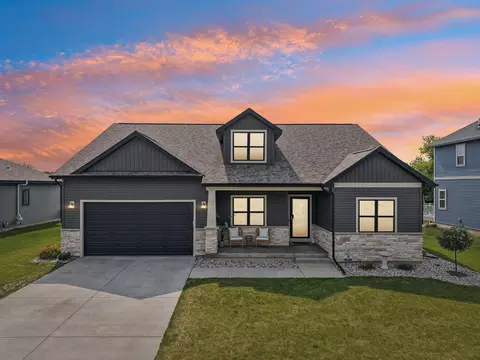 1216 Nordland Dr, Stoughton, WI 53589