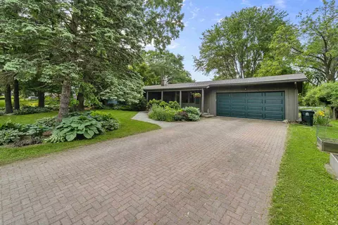 6401 Romford Rd, Madison, WI 53711