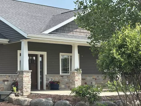 1268 Starr School Rd, Stoughton, WI 53589