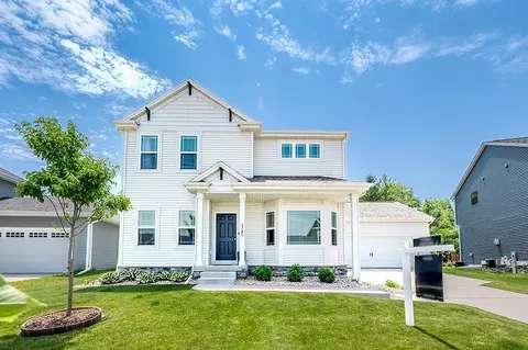 2785 Endive Dr, Fitchburg, WI 53711