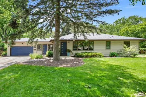 412 Frost Woods Rd, Monona, WI 53716