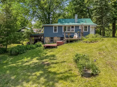 S9180a Dam Heights Road, Prairie Du Sac, WI 53578