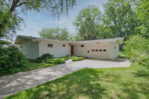 1710 Dondee Rd, Madison, WI 53716