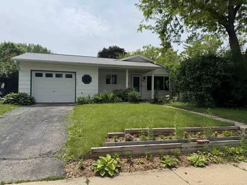 805 Northland Dr, Madison, WI 53704