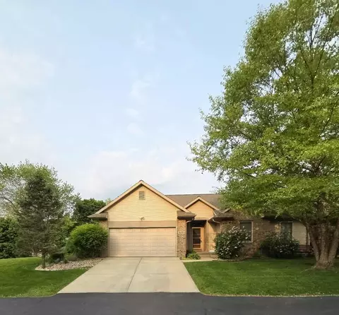 517 Hill St, Baraboo, WI 53913