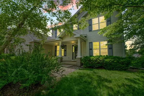 918 Eagle Crest Dr, Madison, WI 53704