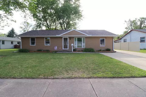1544 S Grant Ave, Janesville, WI 53546