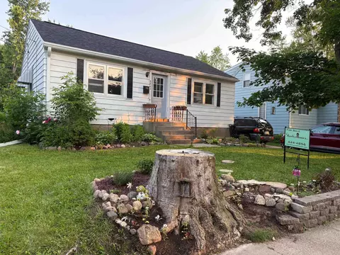 3805 Dennett Dr, Madison, WI 53714