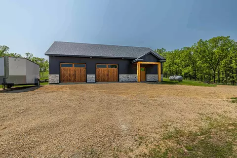 w8858 Wisconsin 39, Blanchardville, WI 53516