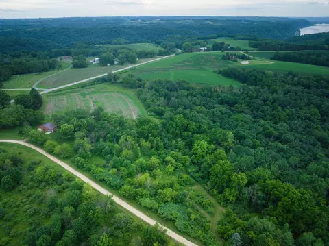 58877 Sudden Valley View Dr, Eastman, WI 54626