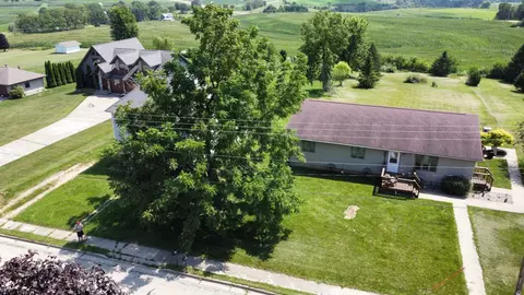 207 Dodgeville St, Highland, WI 53543