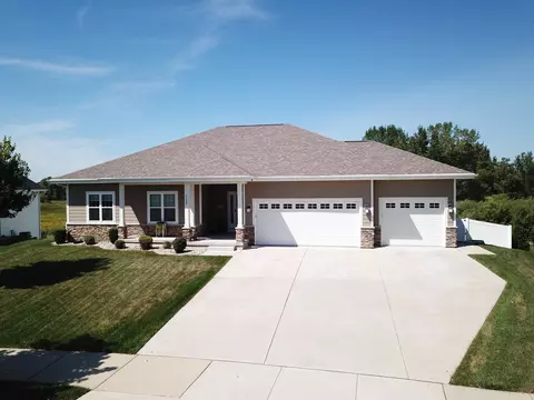 4399 Eagle Ridge Ln, Windsor, WI 53598