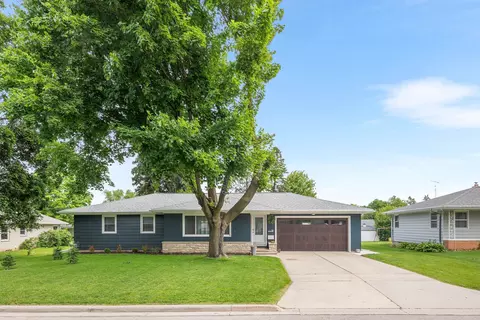 30 Highland Ave, Ripon, WI 54971