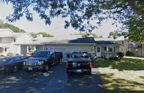 1006 Caswell St, Fort Atkinson, WI 53538