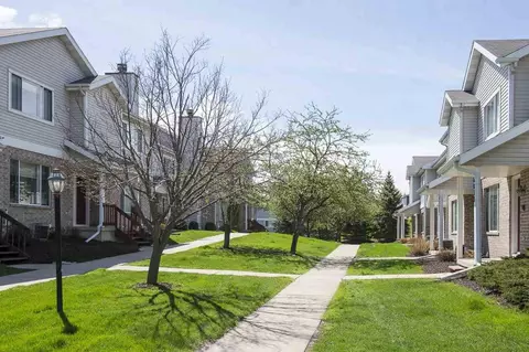 6835 Raymond Rd, Madison, WI 53719