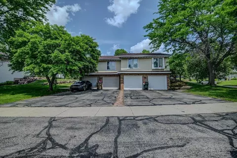 68186822 Chester Dr, Madison, WI 53719